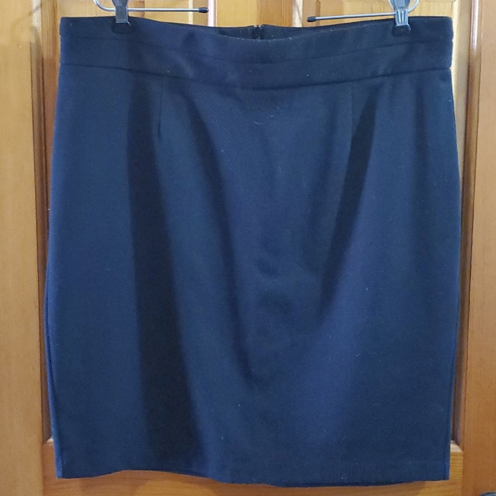 #74 - Pencil skirt